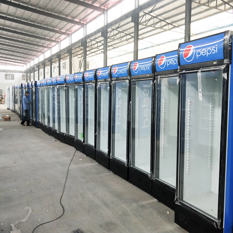 Vertikale Kühlvitrine aufrechter Getränkeanzeigenkühlschrank einzelner Glastür für gewerbliche Nutzung